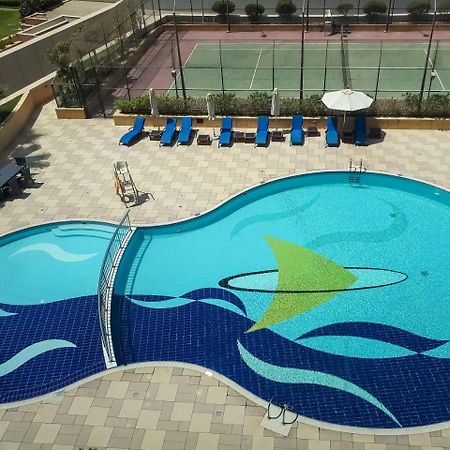 Higuests Vacation Homes - Marina Terrace دبي المظهر الخارجي الصورة